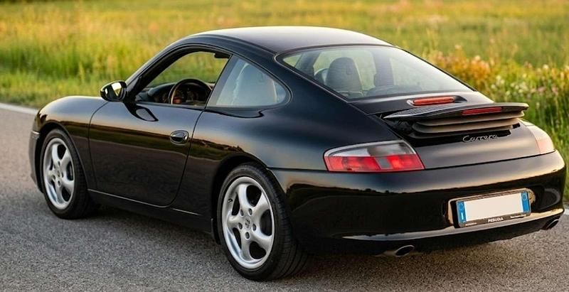 Usata Porsche 911 Carrera 300 CV (220 kW) 2000 Nero Coupé