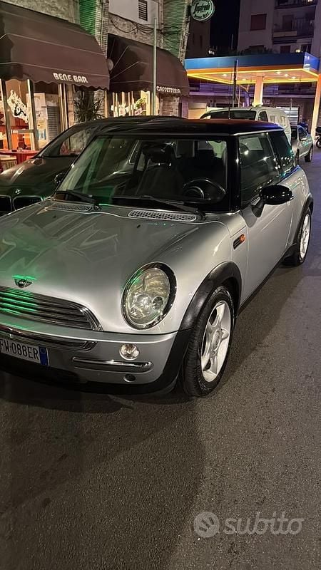 Grigio Usata 2003 Mini Cooper Utilitaria | 3500 € (Buon prezzo) - Immagine 1/2