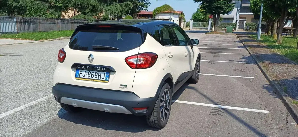 Usata Renault Captur 90 CV (66 kW) 2017 SUV