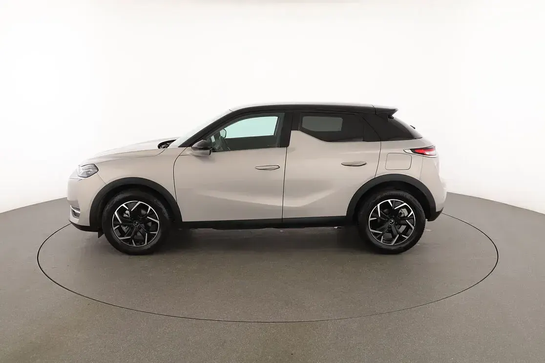 Occasion DS Automobiles DS3 Crossback 131 ch (96 kW) 2022 Argent SUV