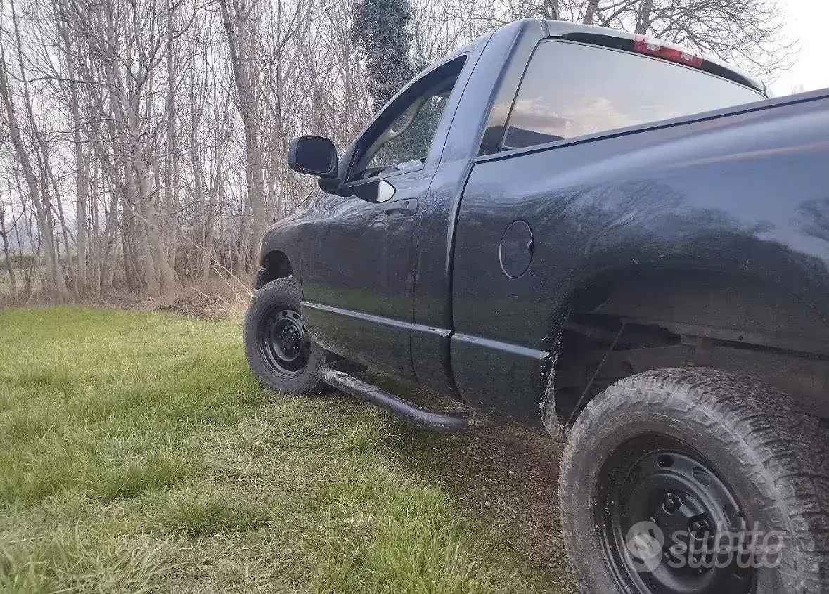 Usata Dodge Ram 2005 Nero Pick-up