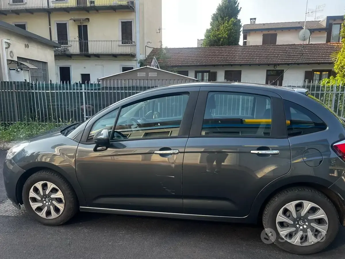Usata Citroën C3 Exclusive 82 CV (60 kW) 2014 Grigio Berlina