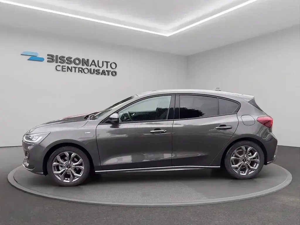 Usata Ford Focus ST-Line 125 CV (91 kW) 2022 Grigio Berlina
