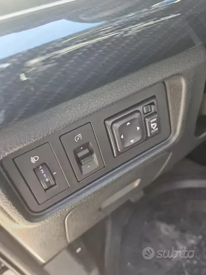 Usado EVO Evo 4 106 CV (77 kW) 2023 Gris SUV