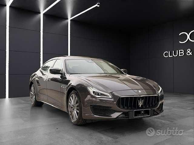 Usata Maserati Quattroporte 430 CV (316 kW) 2023 Grigio granito Berlina