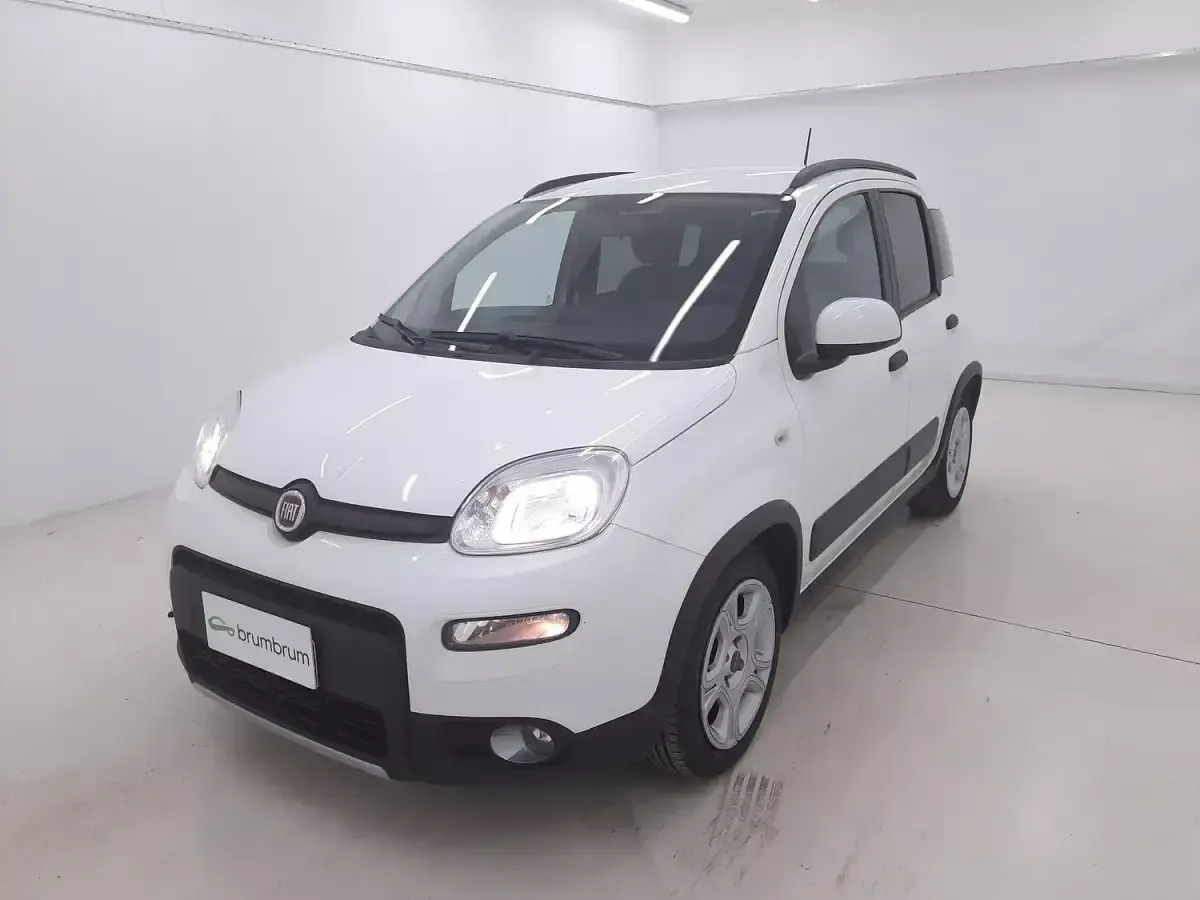 Usata Fiat Panda City Life 70 CV (51 kW) 2023 Biancobianco Utilitaria