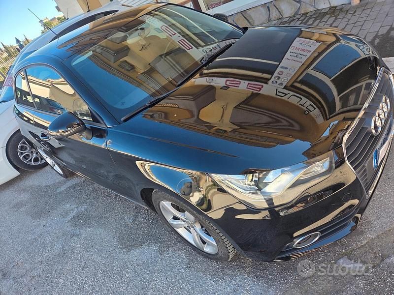 Usata Audi A1 86 CV (63 kW) 2012 Nero Utilitaria
