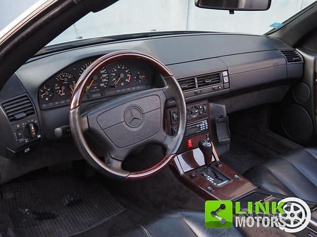 Usata Mercedes SL300 231 CV (169 kW) 1993 Grigio Cabrio