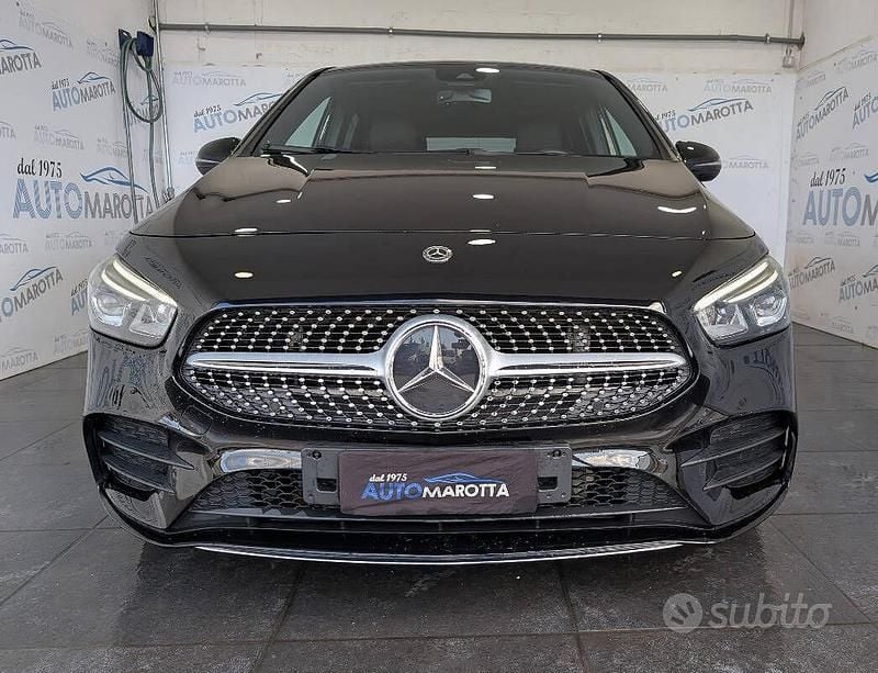 Usata Mercedes B180 Premium 116 CV (85 kW) 2020 Nero Utilitaria