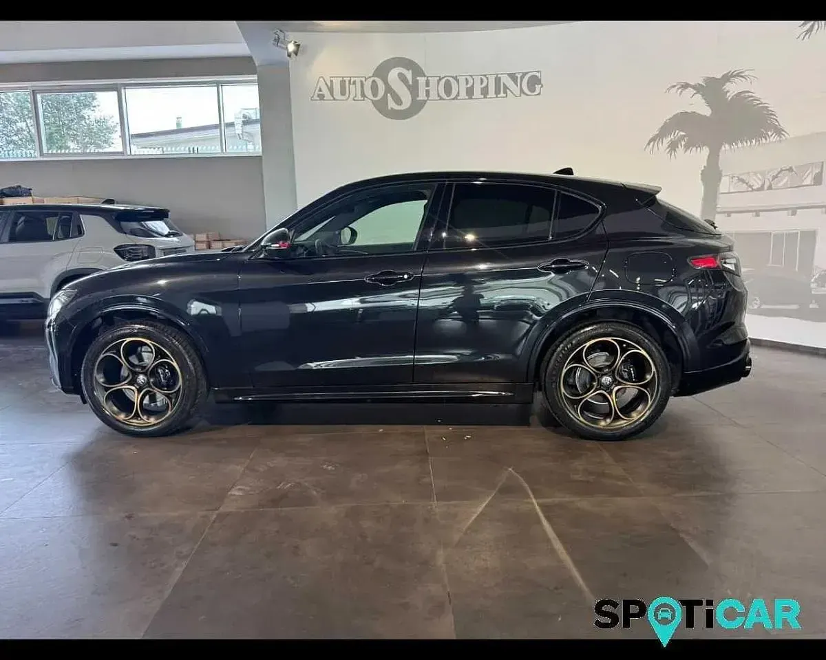 Nuova Alfa Romeo Stelvio 209 CV (153 kW) 2025 Nero SUV