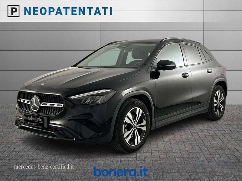Nero Usata 2023 Mercedes GLA180 Advanced Plus SUV | 30.900 € (Super prezzo) - Immagine 1/3