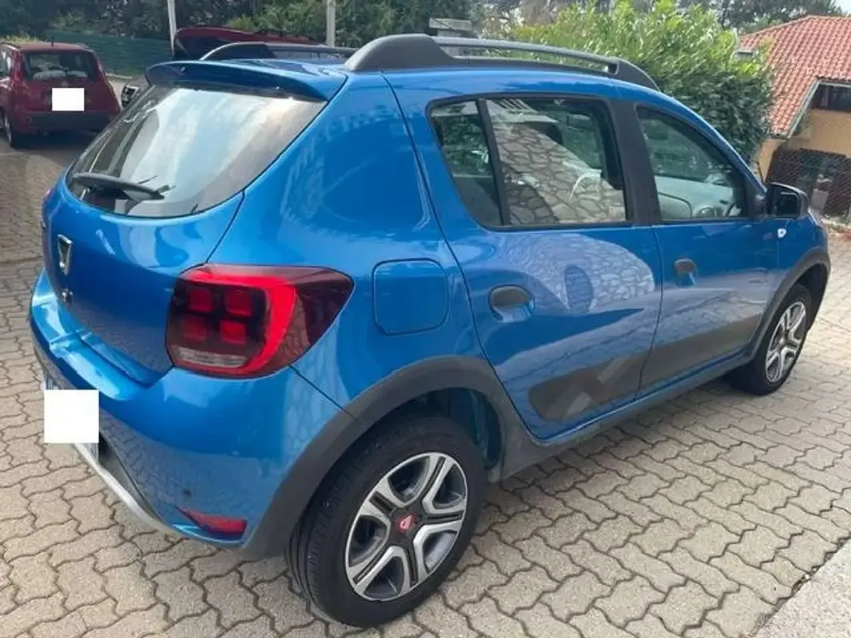 Usata Dacia Sandero Stepway 90 CV (66 kW) 2019 Blu/azzurro SUV