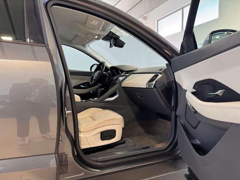 Usata Jaguar E-Pace S 150 CV (110 kW) 2020 Other SUV
