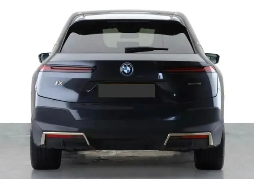 Usata BMW iX 139 kW (190 CV) 2022 Grigio SUV