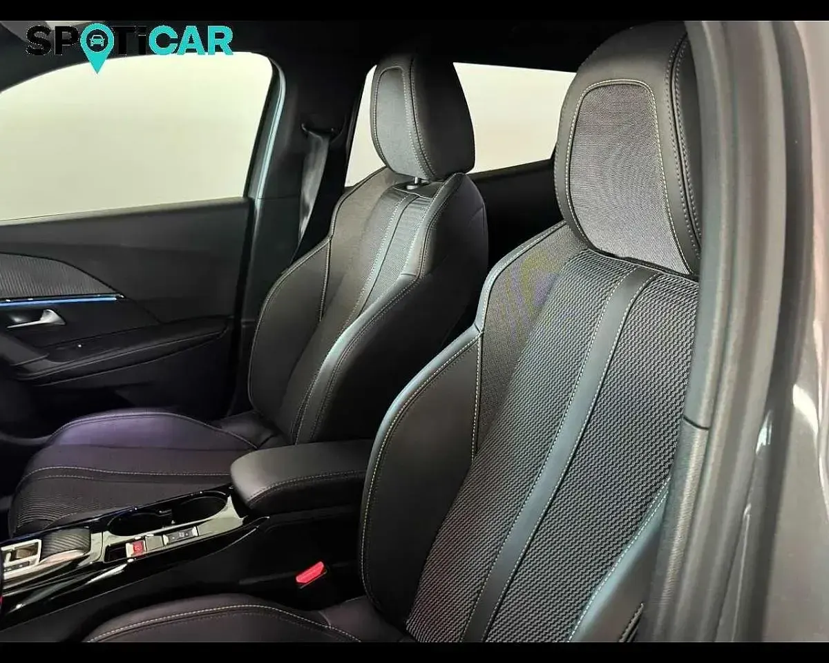 Usata Peugeot 2008 GTi 145 CV (106 kW) 2025 Grigio SUV