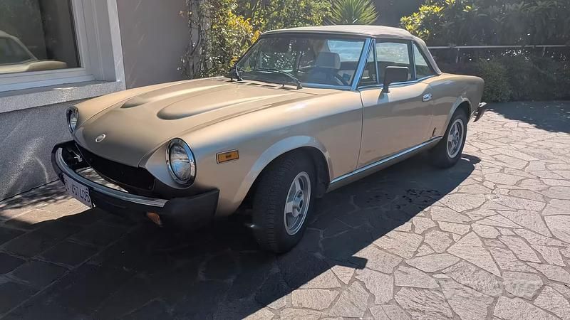 Usata Fiat 124 Spider 1984 Cabrio