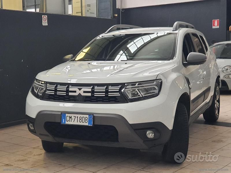 Usata Dacia Duster Prestige 101 CV (74 kW) 2023 Bianco SUV