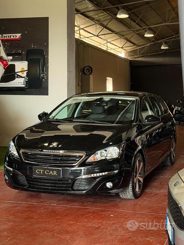 Usata Peugeot 308 Active 119 CV (87 kW) 2017 Nero Station wagon