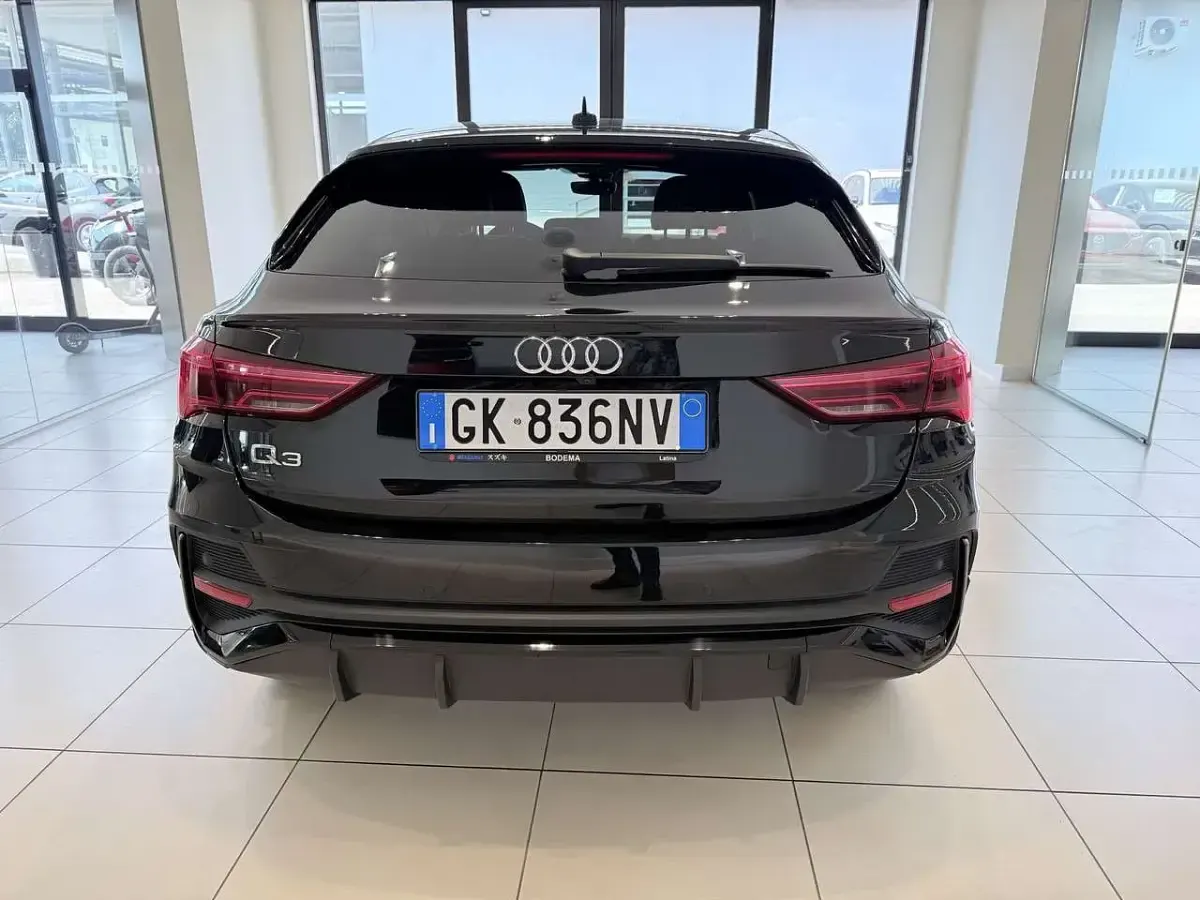 Usata Audi Q3 S-Line 150 CV (110 kW) 2022 Nero SUV