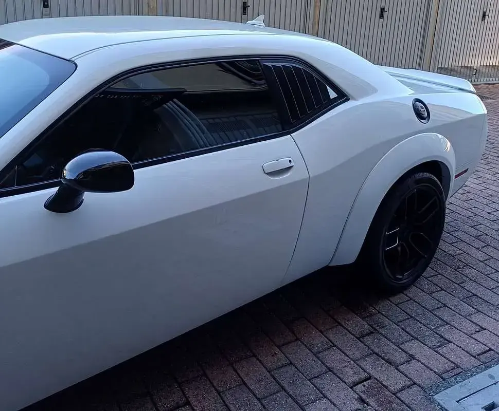 Usata Dodge Challenger 250 CV (183 kW) 2016 Bianco Coupé
