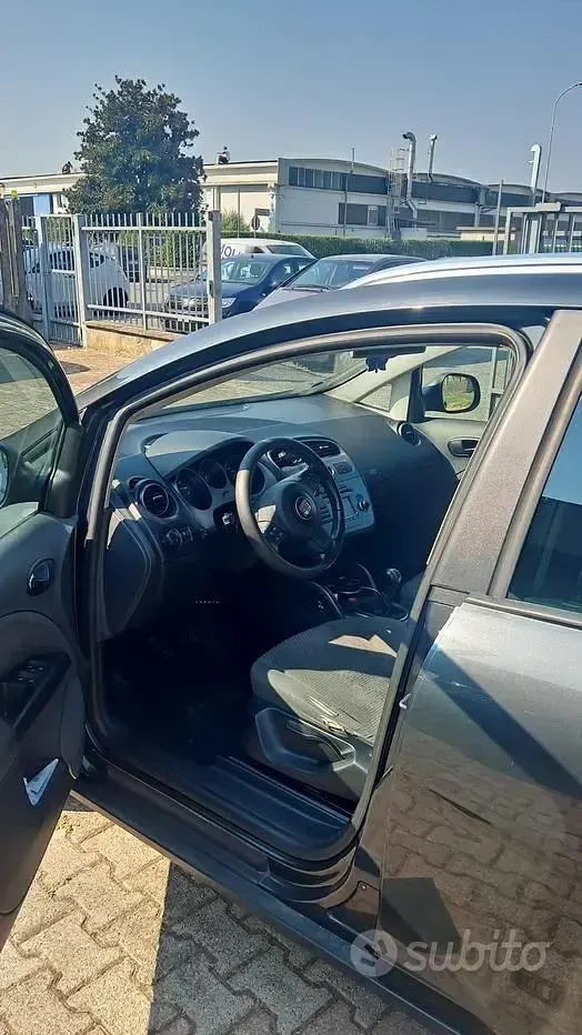 Usata Seat Altea 102 CV (75 kW) 2008 Monovolume