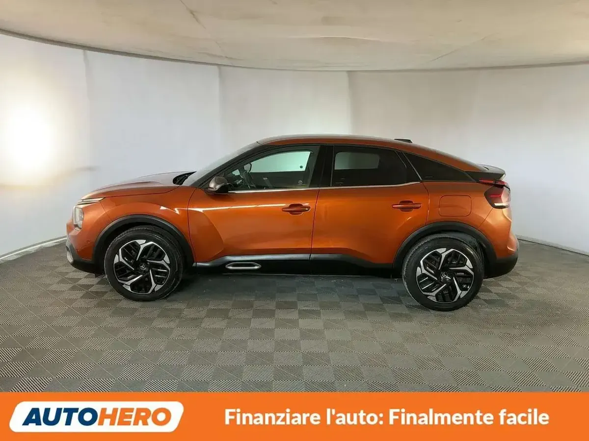 Usata Citroën C4 Shine 110 CV (80 kW) 2021 Arancione SUV