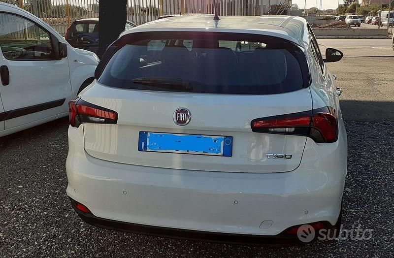 Usata Fiat Tipo Easy 95 CV (69 kW) 2017 Bianco Berlina