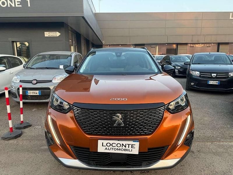 Usata Peugeot 2008 Allure 131 CV (96 kW) 2021 Arancione SUV