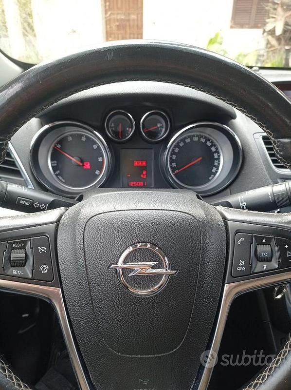 Usata Opel Mokka Eco 131 CV (96 kW) 2013 Bianco SUV