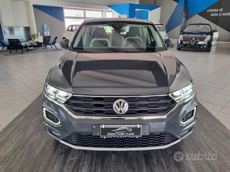 Usata VW T-Roc Style 116 CV (85 kW) 2019 Grigio SUV