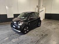 Usata Smart ForTwo Coupé Passion 41 kW (56 CV) 2022 Nero Utilitaria