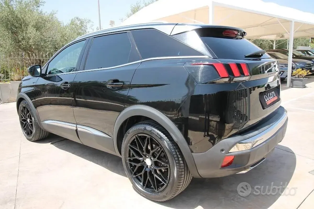 Usata Peugeot 3008 GTi 181 CV (133 kW) 2017 Nero SUV