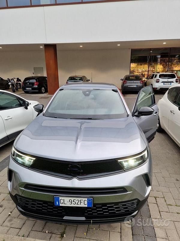 Usata 2022 Opel Mokka GS Line SUV | 17.000 € (Buon prezzo) - Immagine 1/4