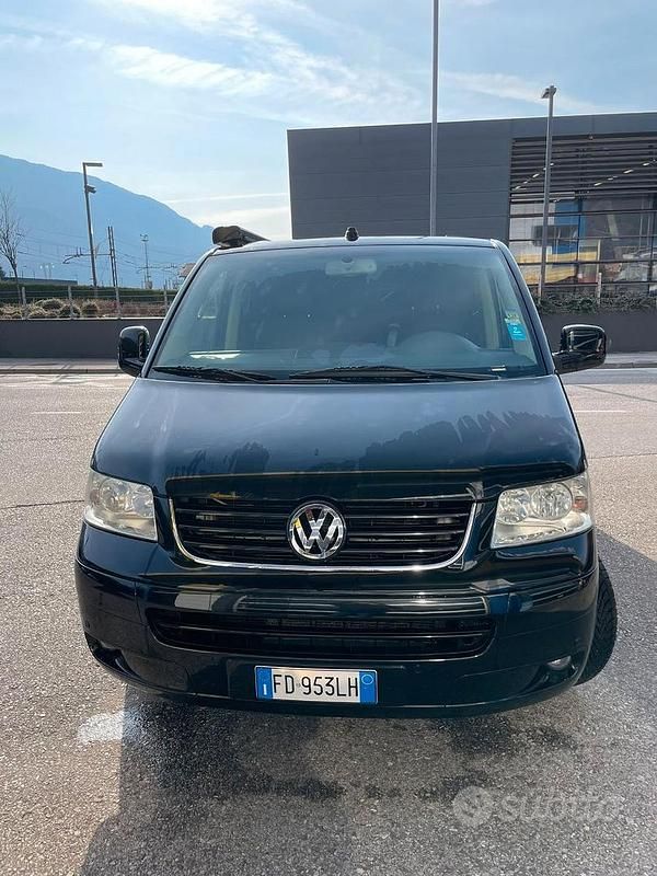 Usata VW Multivan 180 CV (132 kW) 2009 Nero Furgone