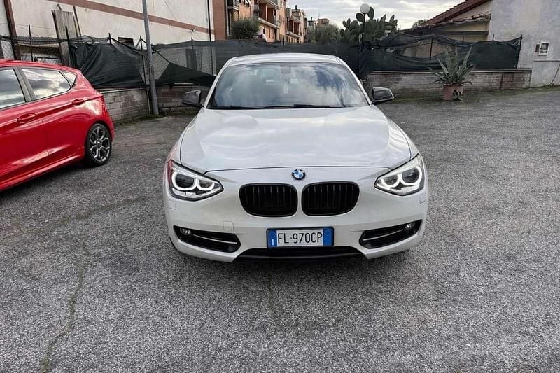 Usata BMW 118 Sport Line 143 CV (105 kW) 2013 Utilitaria