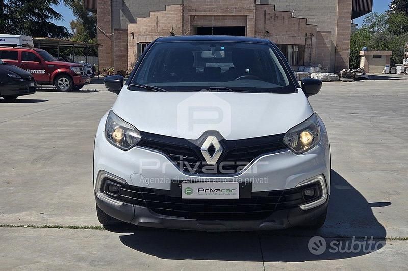 Usata Renault Captur Zen 90 CV (66 kW) 2017 Bianco SUV