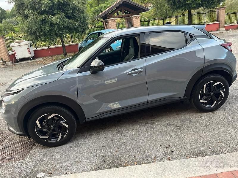 Usata Nissan Juke N-Connecta 114 CV (83 kW) 2023 Grigio SUV