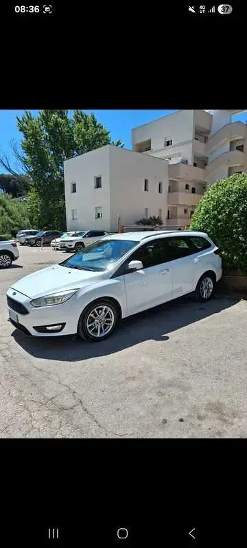 Usata Ford Focus Business Edition 120 CV (88 kW) 2017 Station wagon
