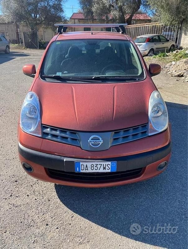 Usata Nissan Note 88 CV (64 kW) 2006 Rosso Monovolume