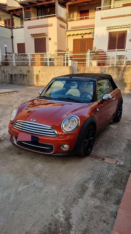 Usata 2010 Mini Cooper D Cabriolet Cabrio | 6999 € (Buon prezzo) - Immagine 1/4