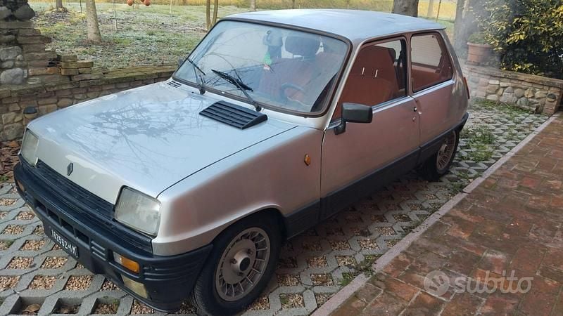 Grigio Usata 1980 Renault R5 Due volumi | 7500 € - Immagine 1/4