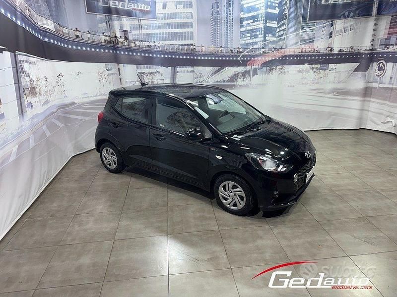 Usata Hyundai i10 Prime 67 CV (49 kW) 2023 Nero Utilitaria