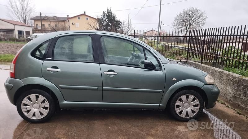 Usata Citroën C3 Exclusive 68 CV (50 kW) 2007 Grigio Berlina