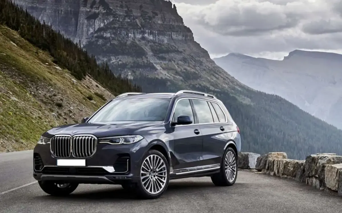 Usata BMW X7 Efficient Dynamics 381 CV (280 kW) 2023 Argento SUV