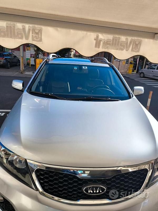 Usata Kia Sorento Turbo 197 CV (144 kW) 2010 Argento SUV