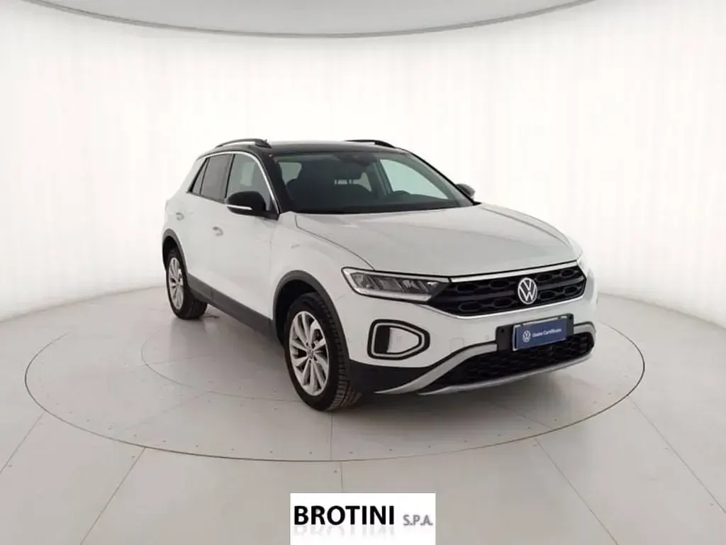 Usata VW T-Roc Edition 150 CV (110 kW) 2024 Blu/azzurro SUV
