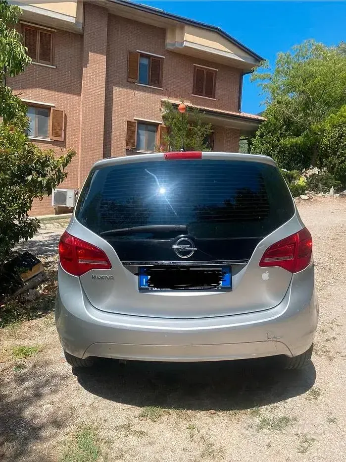 Usata Opel Meriva 2010 Grigio Monovolume
