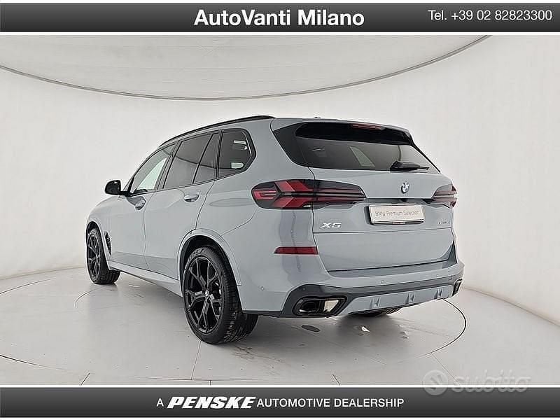 Usata BMW X5 M Sport 298 CV (219 kW) 2025 Grigio SUV