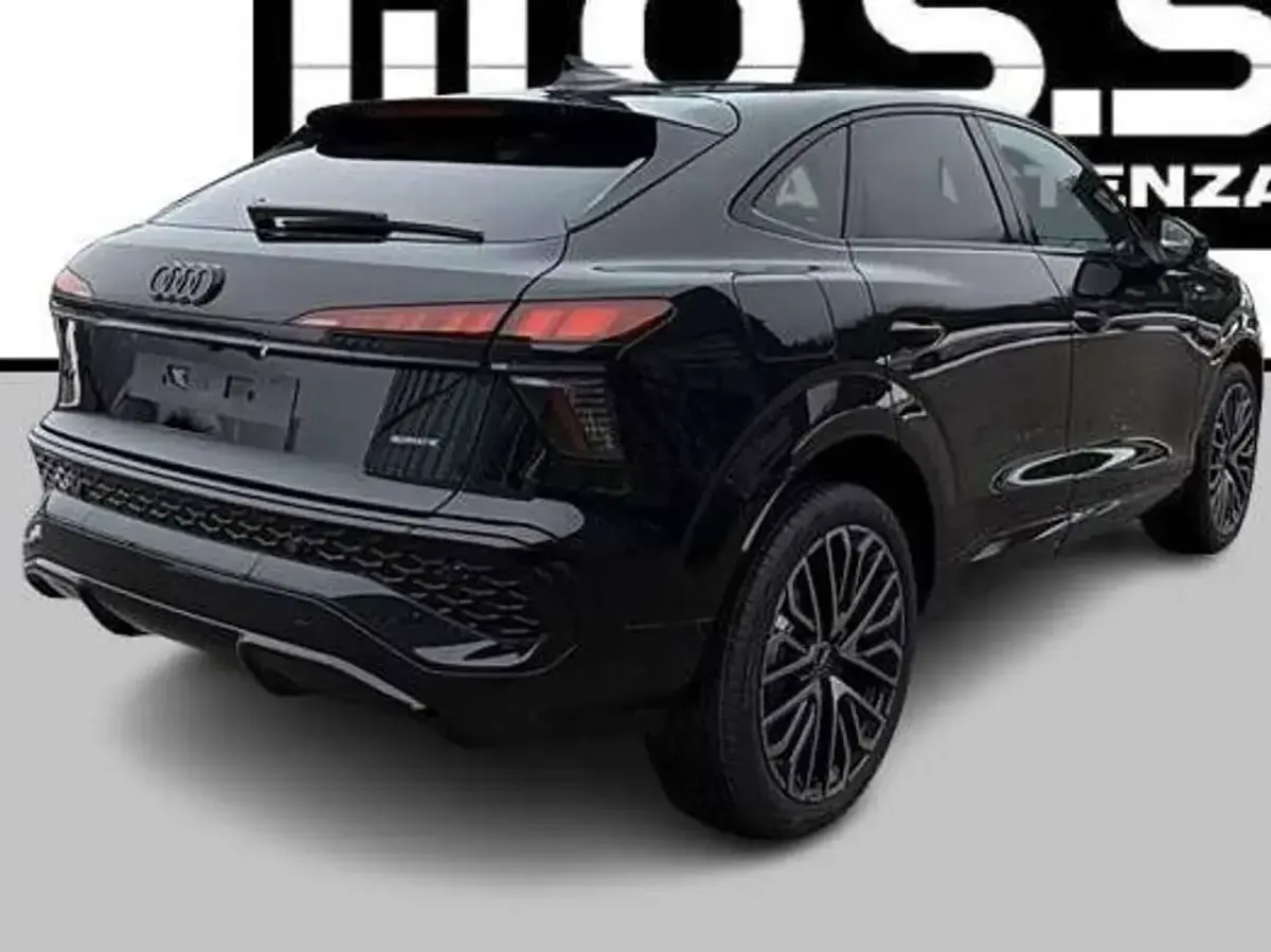 Nuova Audi Q3 Sportback S-Line 204 CV (150 kW) 2026 Nero SUV