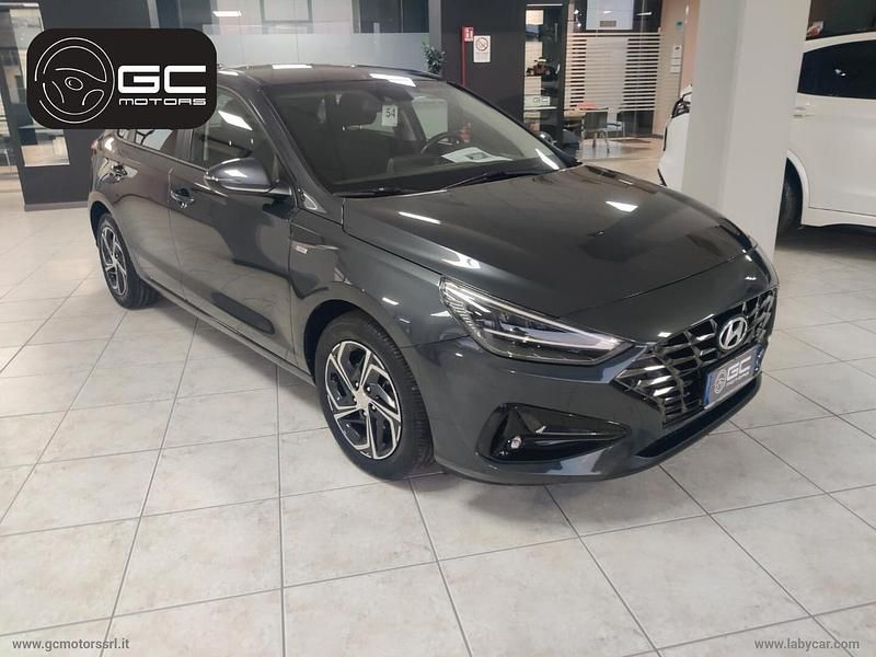 Usata Hyundai i30 Prime 135 CV (99 kW) 2021 Grigio Berlina
